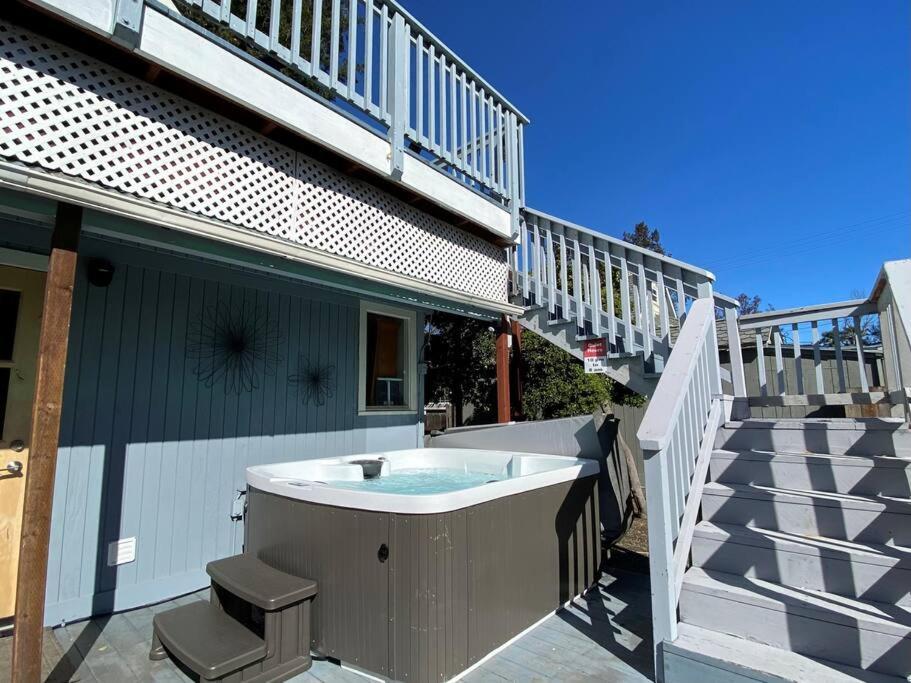 Downtown Napa Hot Tub Retreat - 3 Bed L 2 Bath Villa Exterior photo